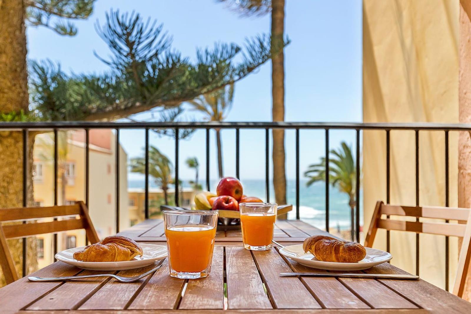 Beachfront Dona Lola