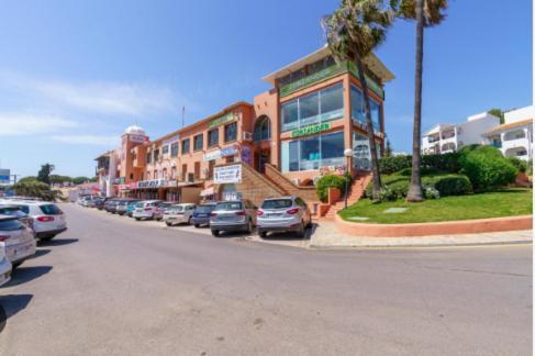 Beachfront Dona Lola Apartamento *